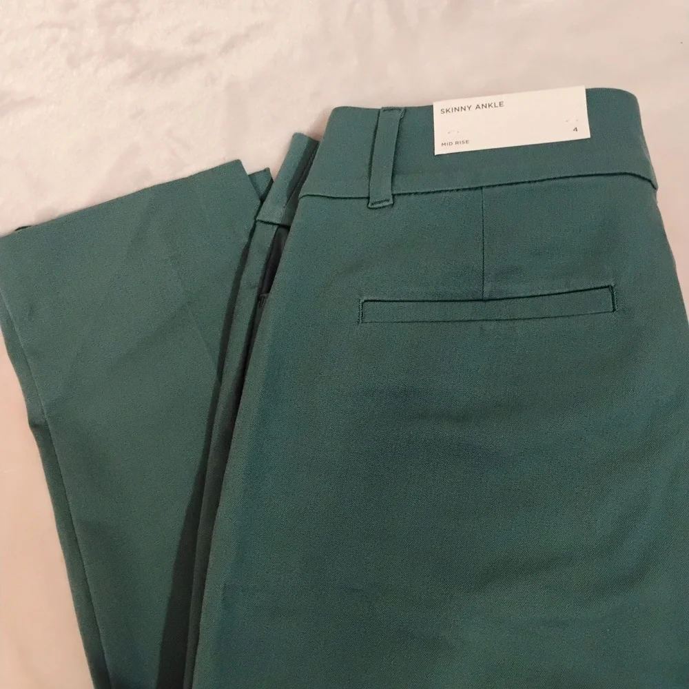 LOFT Outlet Womens Skinny Ankle Pants Green Mid Rise Size 4 NWT
